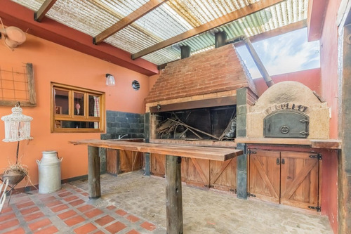 Imagen 16 de 30 de Casa 4 Amb Con Pileta Sobre Dos Lotes - San Antonio De Padua