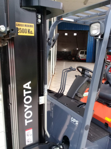 Elevador Toyota