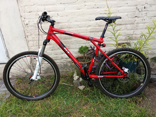Bicicleta Gt Agressor Rod 26 Rojo 55 Cm (Usado)