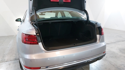 Audi A4 2.0 40 TFSI SELECT DCT