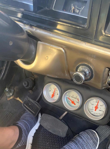 Ford F-100 Deluxe