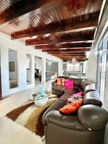 Casa En Urbanismo Privado Ms