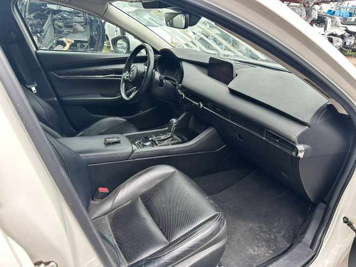 Mazda 3 2021 Por Partes, Yonke