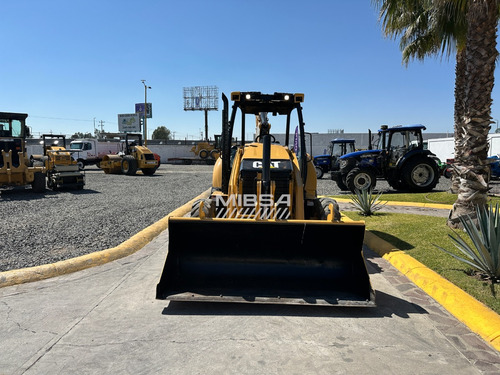 Retroexcavadora 416f /case / John Deere