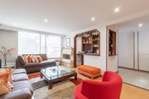 Casa En Venta En Pasadena. Cod V8780
