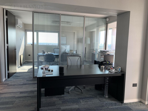 Oficina En Venta De 140 M2 En Retiro