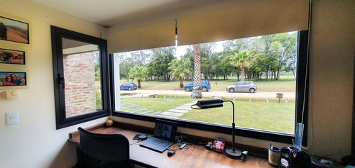 Imagen 9 de 30 de Casa 3 Dormitorios Y Escritorio, Jardín Y Piscina, Seguridad 24 Hs