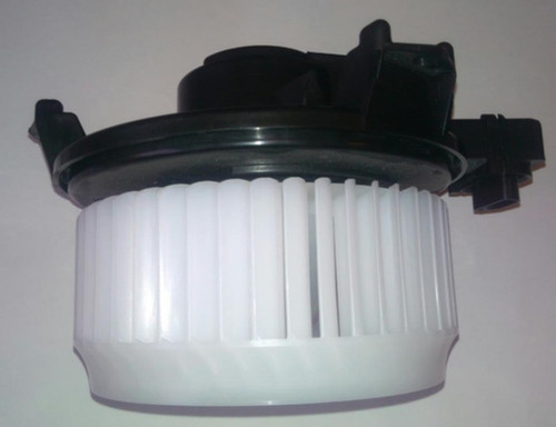 Imagen 2 de 7 de Motor Soplador Fortuner Hilux Kavak Y 2.7 2009 - 2015 Orig