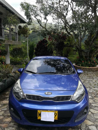Imagen 1 de 10 de Kia Rio 2012 1.4 5 P 109 Hp