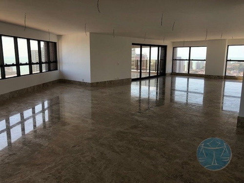 Imagem 13 de 15 de Apartamento A Venda De Alto Padrao Em Petroplis - V-10389