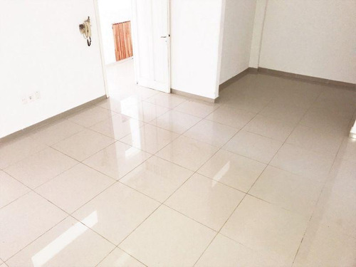 Venta Apartamento Dos Dormitorios En Cordón Inversión