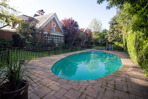 Casa En Venta, Parcelas Del Parque, Las Rastras, Talca.