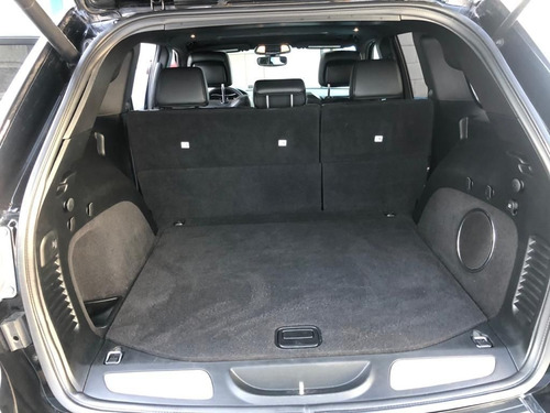 Jeep Grand Cherokee 2019 5.7 V8 Limited Lujo 4x4 At