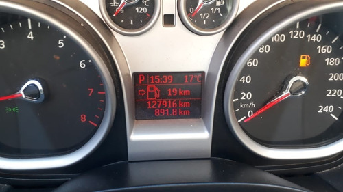 Imagen 10 de 12 de Ford Kuga 2.5t At 4x4 200cv 2013