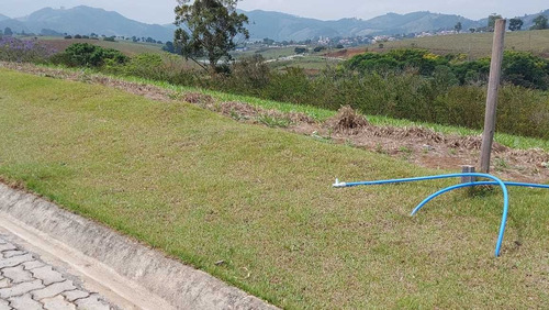 Imagem 4 de 8 de Lote Barato Em De Condomínio Fechado Pronto Para Construir