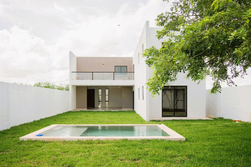 Casa En Venta En Chacte Residencial, Dzitya Merida.
