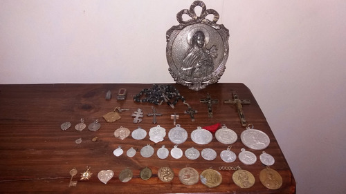 42 Piezas Medalla Religiosa Y Rosarios Hay D Plata! Vdo.lote