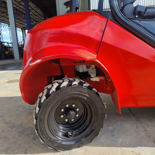 Empilhadeira Off Road, Maximal 3.5 Ton Semi Nova Diesel