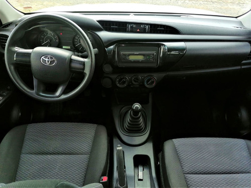 Imagen 15 de 15 de Toyota Hilux 2016 Doble Cabna