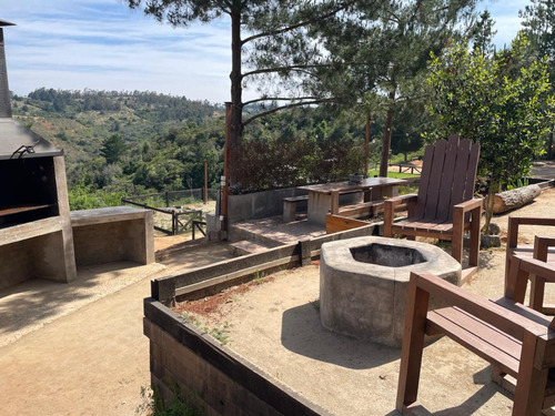 Se Vende Hermosa Parcela Con 3 Cabañas En Melosilla