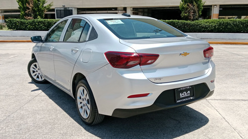 Chevrolet Onix 1.0 LS At