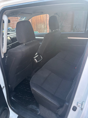 Toyota Hilux Pick-Up 2.8 Cd Srv 177cv 4x4