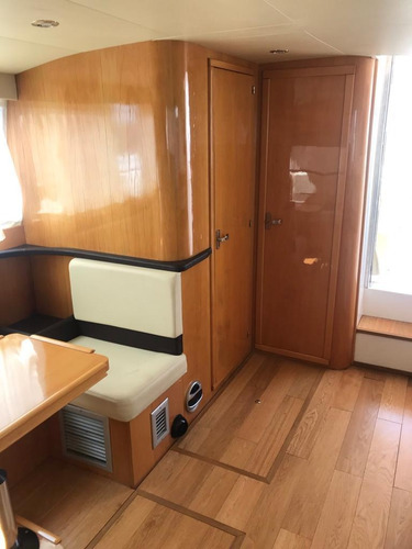 Custon 35 Con Volvo 200hp En Muy Buen Estado Nautica Nahuel