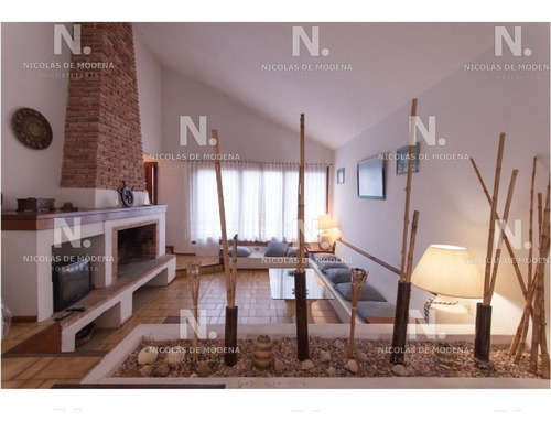 Gran Chalet En Venta- Ref: 3498