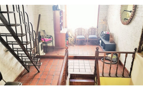 Imagen 20 de 23 de Magnifica Casa En Venta De 5 Ambientes Con Cochera En Remedios De Escalada