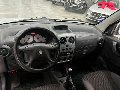 Imagem 8 de 13 de Peugeot Partner Furgão 1.6 16v (flex)