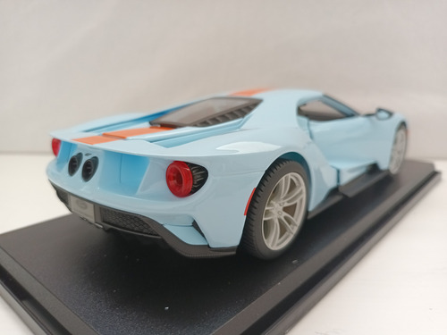 Maisto Ford Gt 2019 Escala 1 18 Azul Claro (Usado)