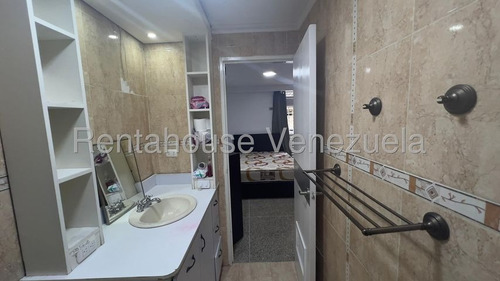 Montalbán Ii, Apartamento En Venta, #25-15851 Cuenta Con 2hab, 3 Baños, Estacionamiento, Tanque Interno De Agua