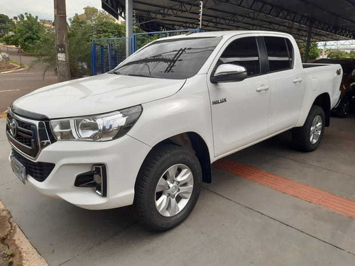 Toyota Hilux 2.8 Sr 4x4 Cd 16v Diesel 4p Aut