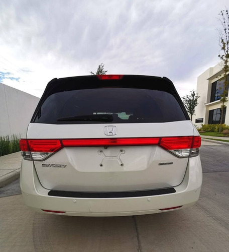 Imagen 4 de 11 de Honda Odyssey 2015 3.5 Touring V6 At
