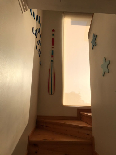 Gran Casa Amoblada, En Santa María Del Mar, Barrio Seguro