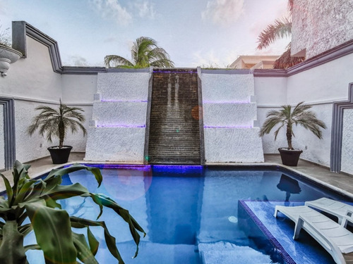 Imagen 8 de 24 de Hermosa Villa En Cancún, Zona Centro.
