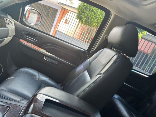 GMC Yukon 6.2 V8 Denali 403 Hp Awd At