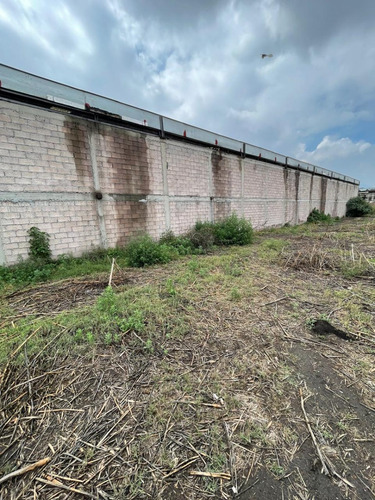 Terreno En Venta De 2,311m2 En Tultepec A Un Costado Del Circuito Exterior Mexiquense, Cuenta Con Escrituras.