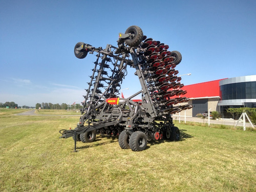 Sembradora Indecar Torflex + Torbox