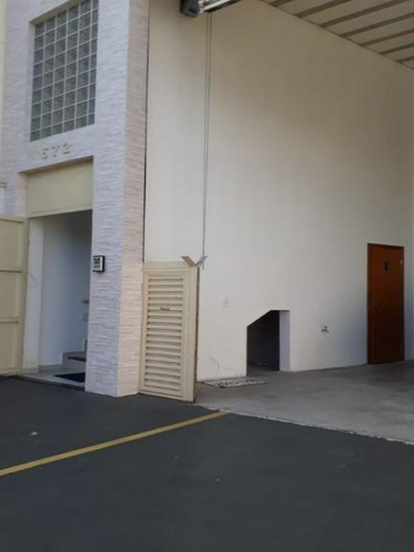 Imagem 3 de 18 de Oportunidade Para Locação Comercial * Galpão Com Excelente Localização E Infraestrutura. - Gl00011 - 70808762