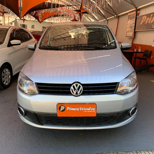 Imagem 2 de 10 de Volkswagen Fox 1.0 Mi 8v Flex 4p Manual