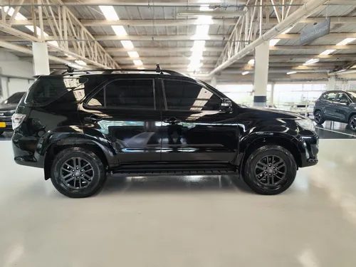 Toyota Fortuner 2.7l 4x2