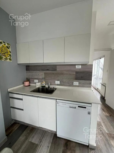 Venta Ph 6 Ambientes En Villa Urquiza Con Balcón Con Terraza Apto Crédito