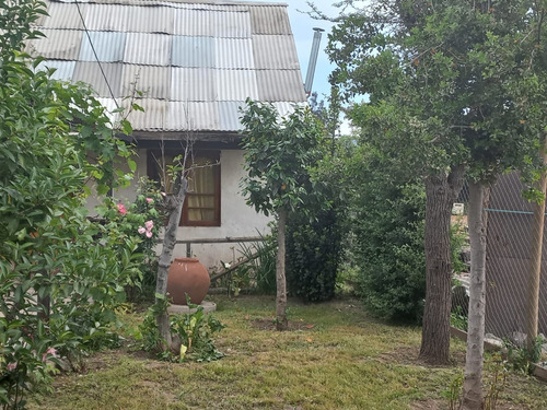 Se Vende Casa Con Sitio Y Patio Muy Amplios