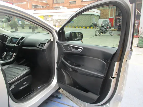 Ford Edge SEL 3.5CC