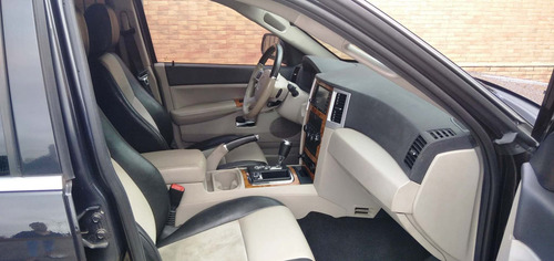 Jeep Grand Cherokee - 2010