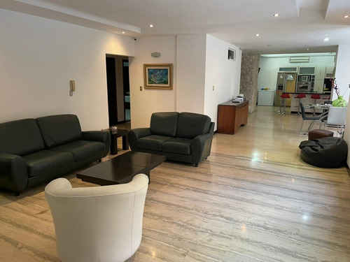 Imagen 24 de 26 de Fernando Perez Vende Bello Apartamento En La Urb El Parral Res Castellana