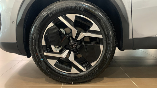 Peugeot 2008 1.0T Allure