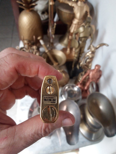 Isqueiro Dourado Antigo Elétrico A Bateria