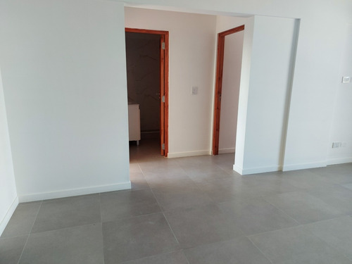 Imagen 14 de 16 de Alquiler $44000 Departamento 3 Torre Ezeiza Dos